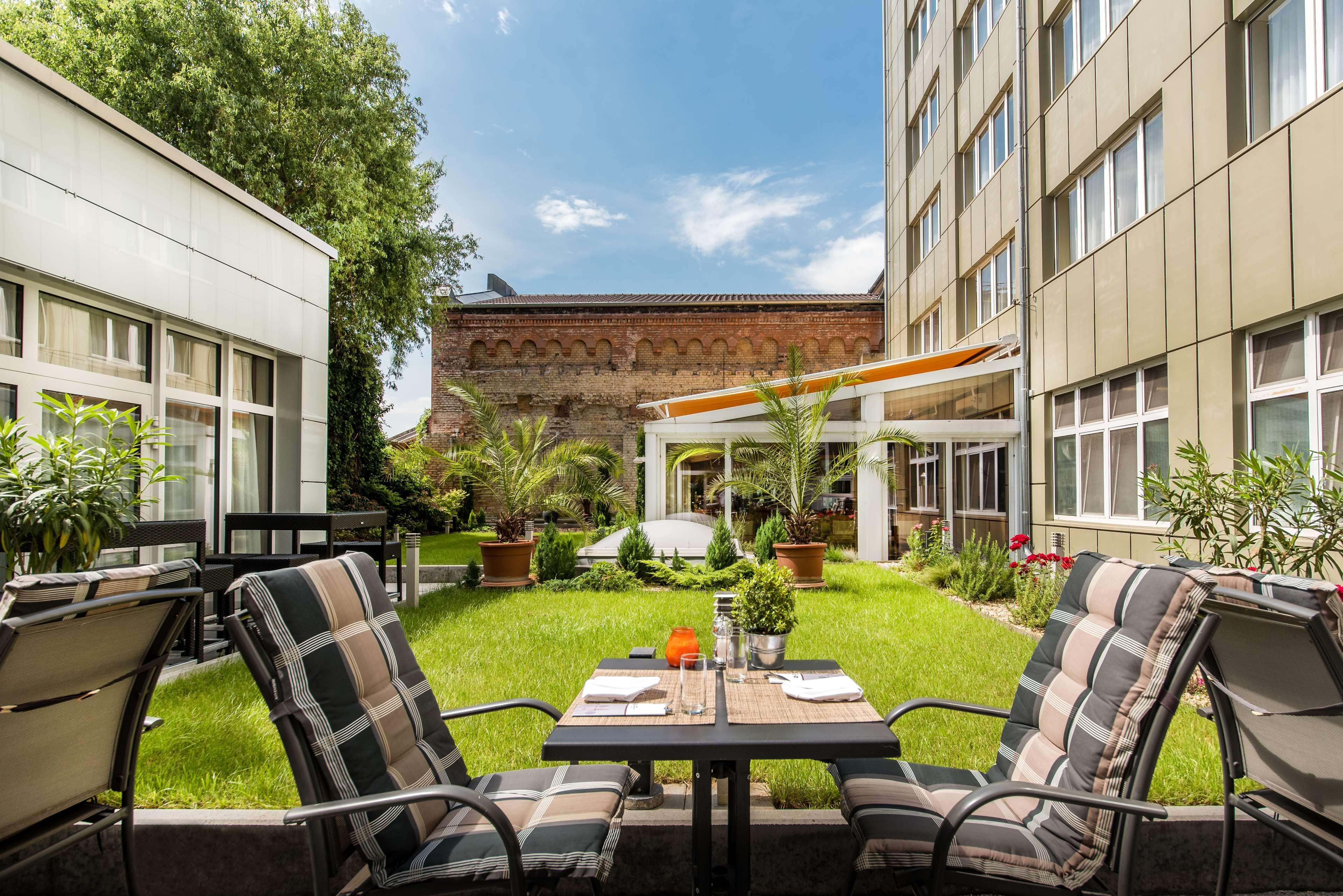 Western Delta Park 4* City Airport Mannheim