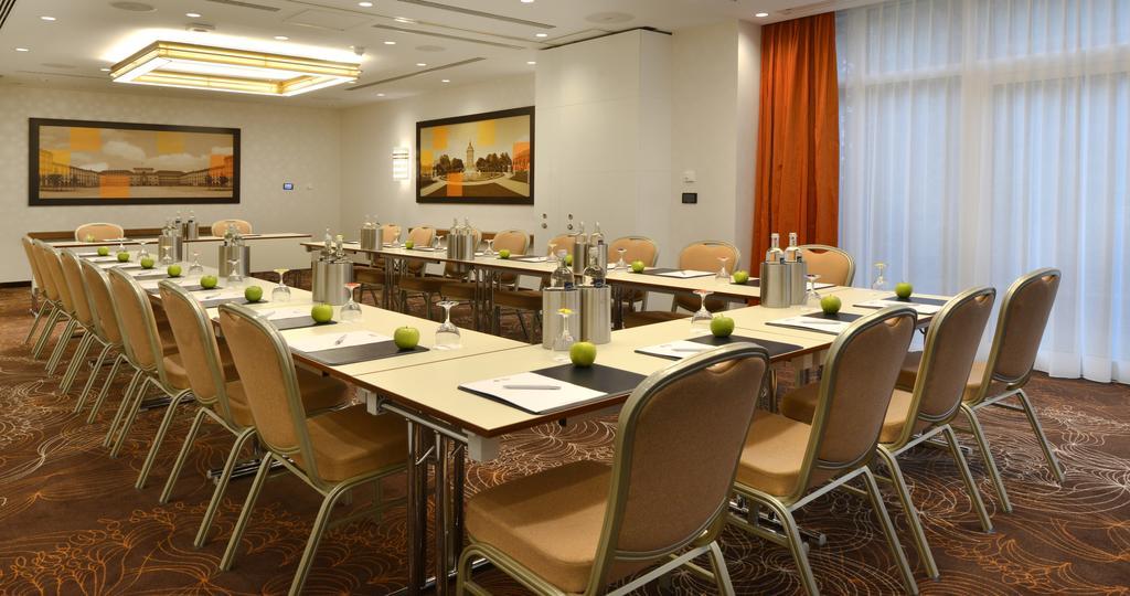 Hotel Western Delta Park 4*